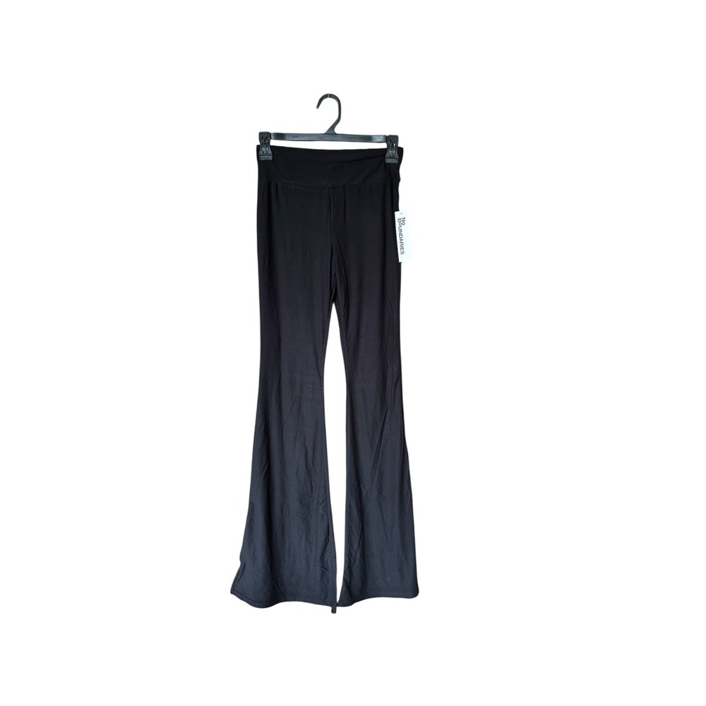 No Boundaries‎ Women's Black Flare Yoga Pants XS (0–2) NWT Stretch Lounge